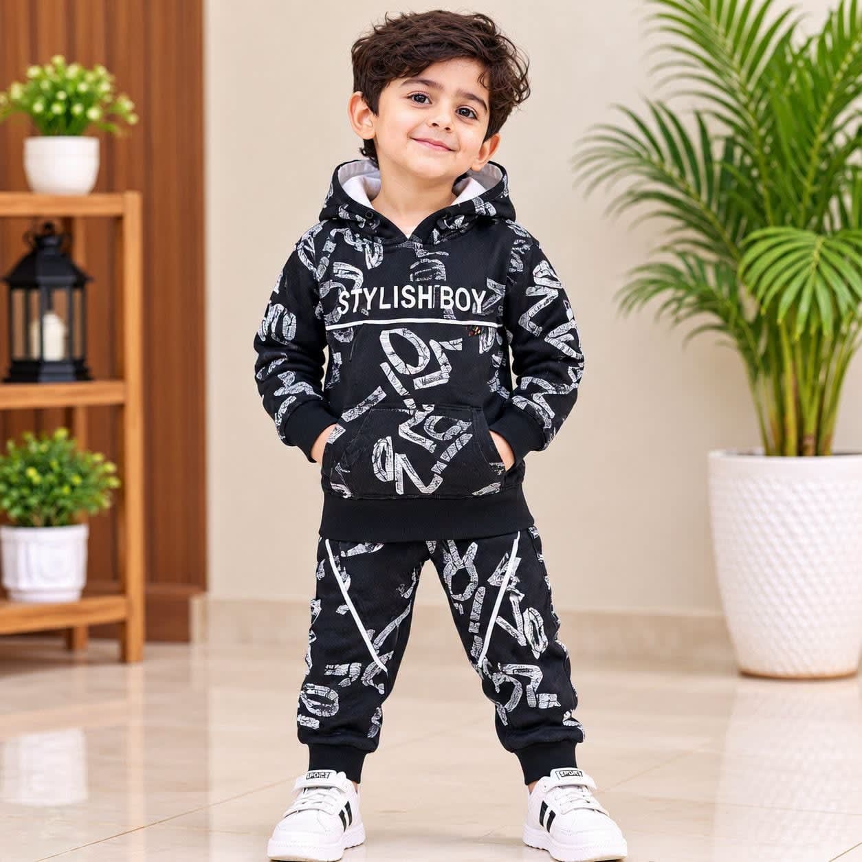 Boys Black & White Graphic Print 2-Piece Hoodie Tracksuit