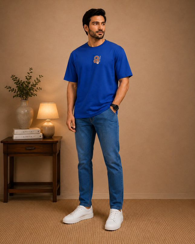 Blue T-shirt with premium denim pant