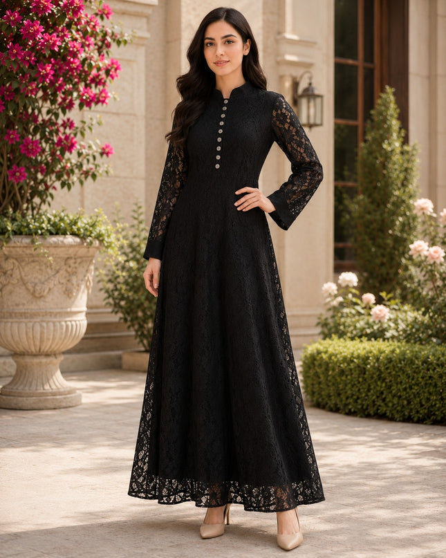 Beautiful Woman Net Long Tail Maxi