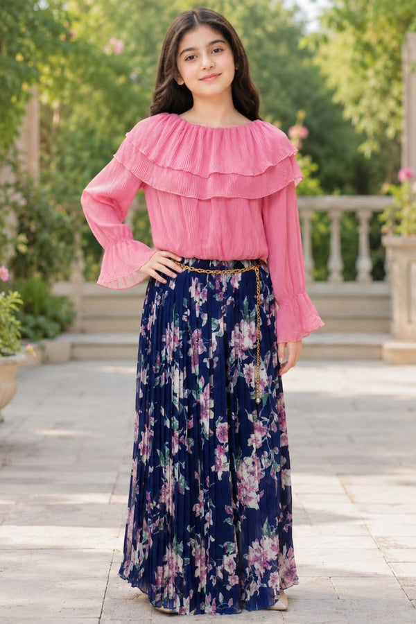 Stylish & effortless Skirt and Shirt